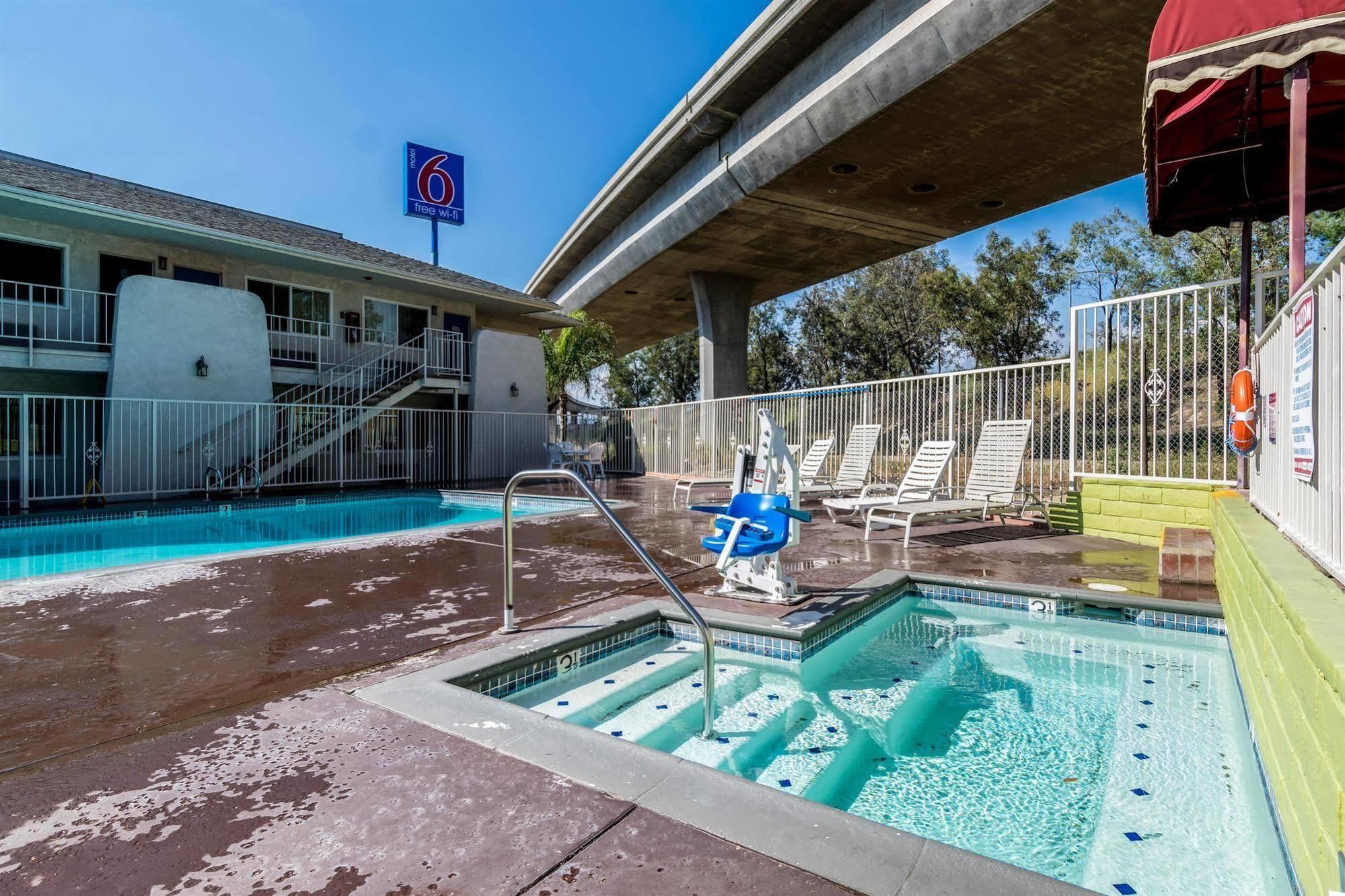 Motel 6-Redlands, Ca Esterno foto